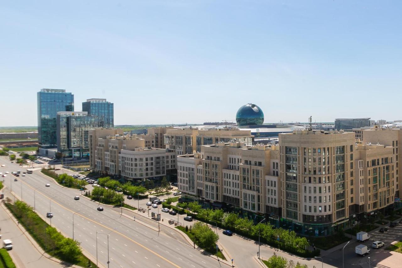 В Promenade Expo квартира с романтическим видом Астана Екстер'єр фото